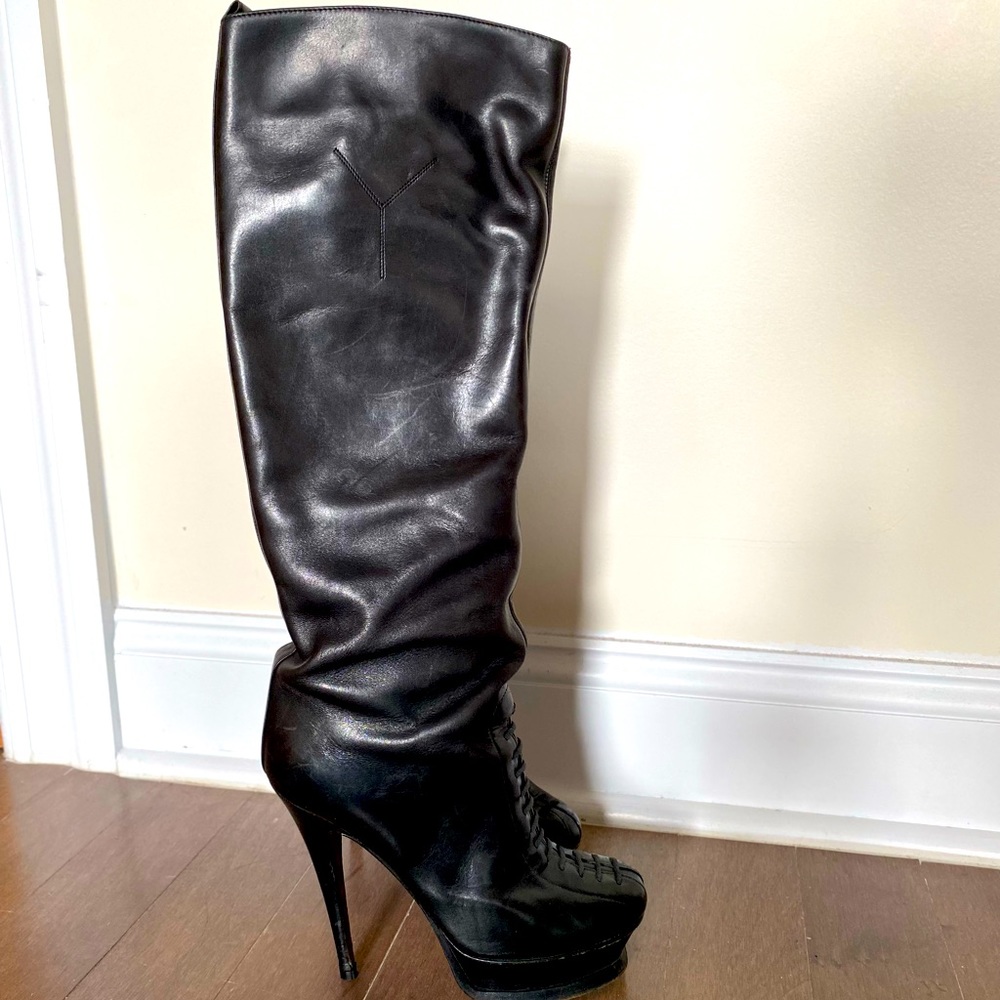 YSL classic boots for all seasons 🤎🍁